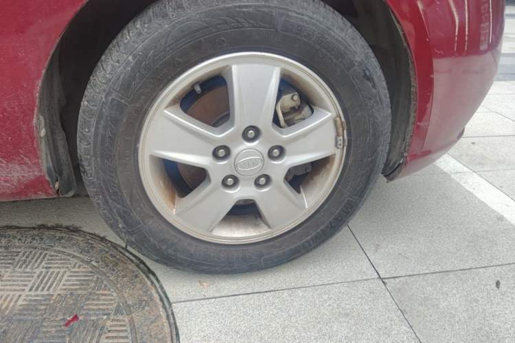 Used Kia Forte 2011 1.6L AT GL Right Front Wheel Hub