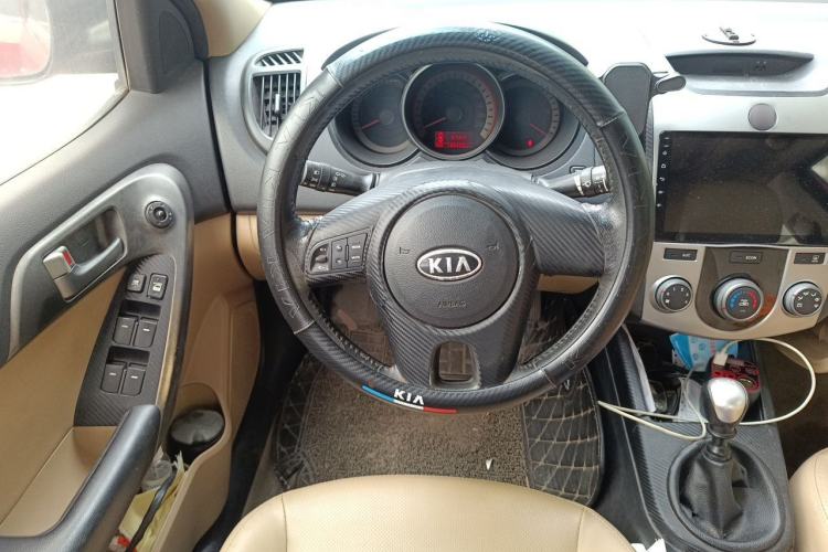 Used Kia Forte 2011 1.6L MT GLS Steering Wheel