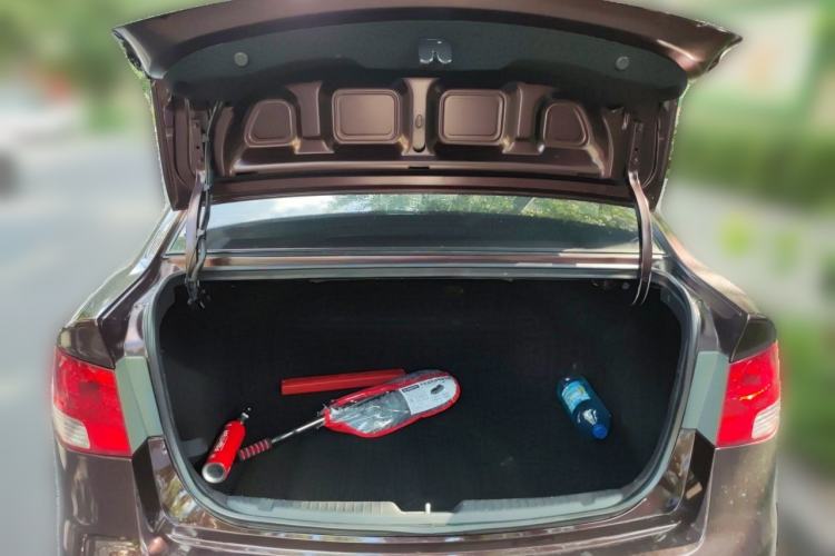 Used Kia Forte 2011 1.6L MT GL Trunk