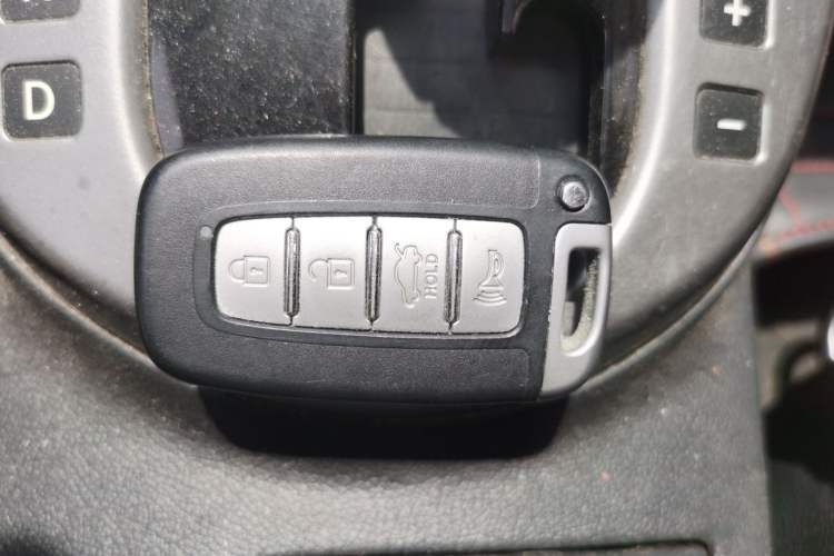 Used Kia Forte 2011 1.6L AT GLS Vehicle Key