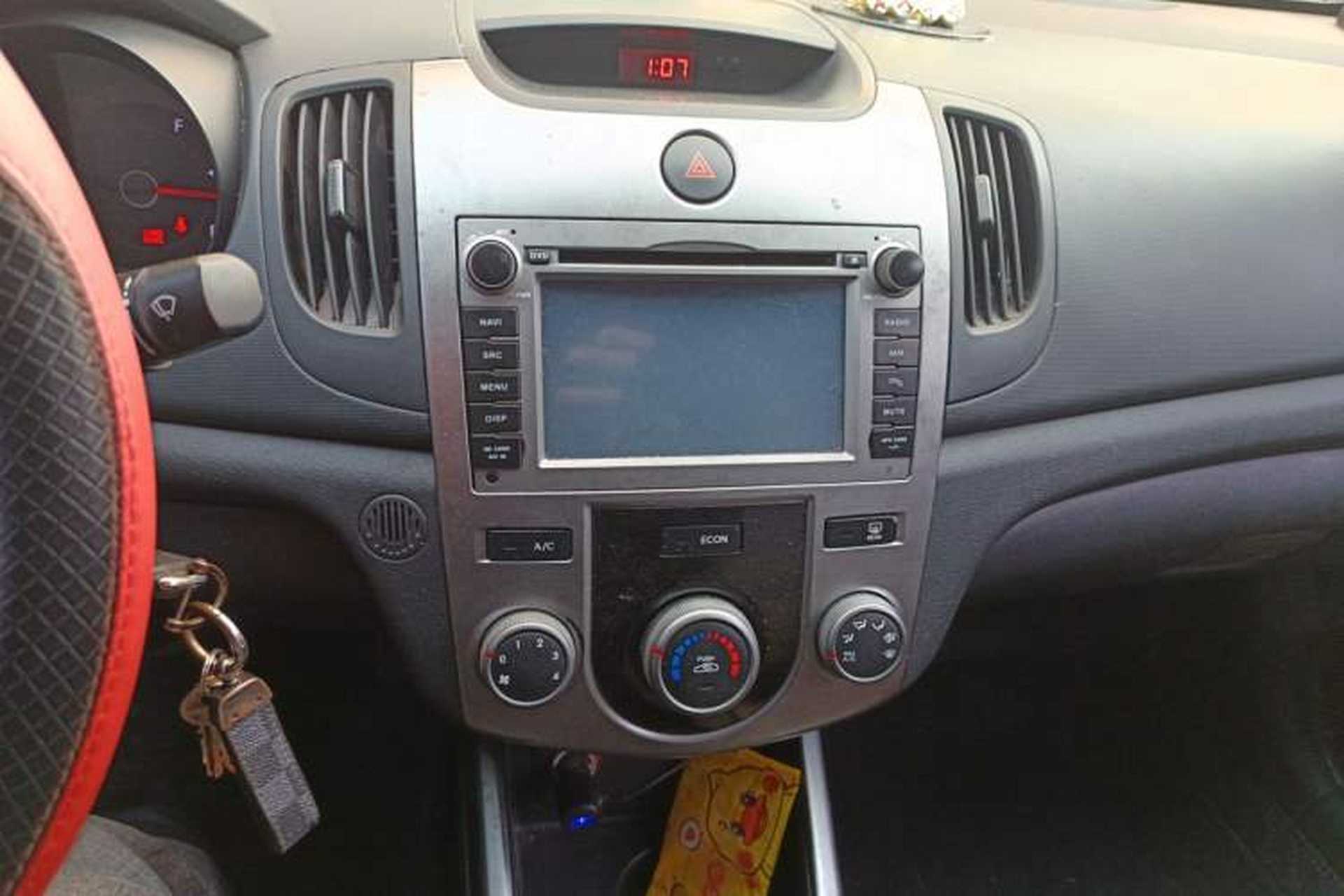 Used Kia Forte 2011 1.6L AT GL Audio And AC Panel
