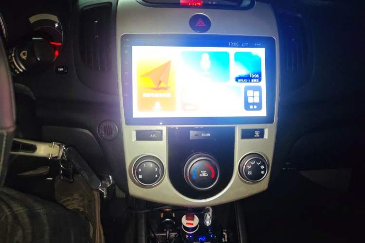 Used Kia Forte 2011 1.6L AT GL Audio And AC Panel