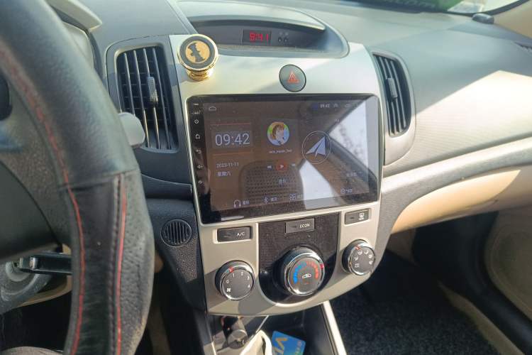 Used Kia Forte 2011 1.6L MT GL Audio And AC Panel