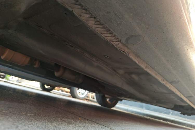 Used Kia Forte 2011 1.6L AT Premium Chassis Front Left
