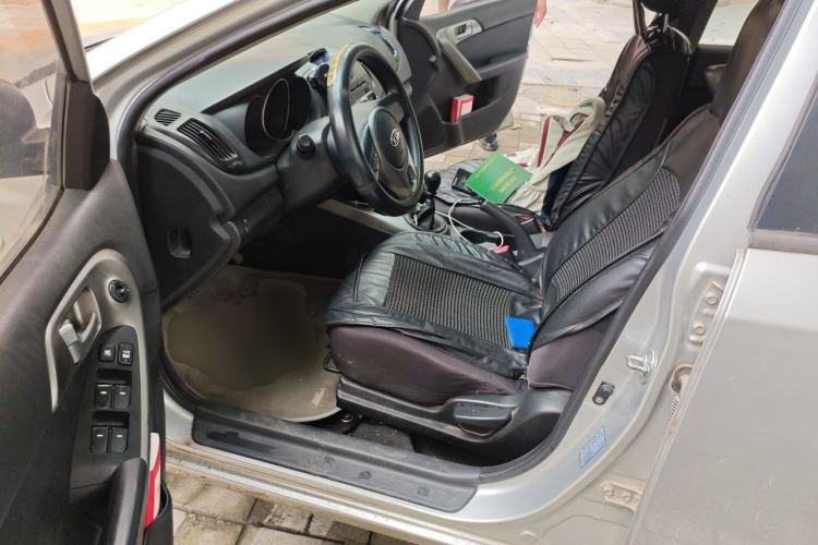 Used Kia Forte 2011 1.6L MT GL Driver Seat