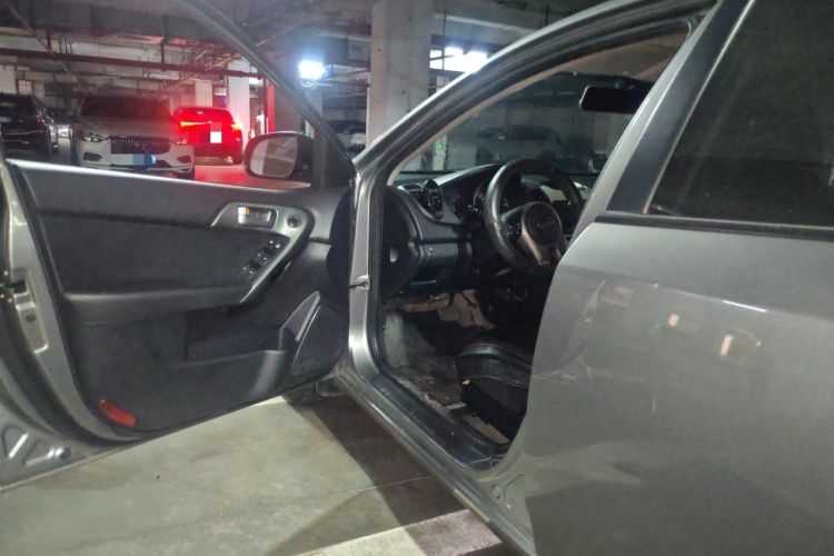 Used Kia Forte 2011 1.6L AT GL Driver Seat