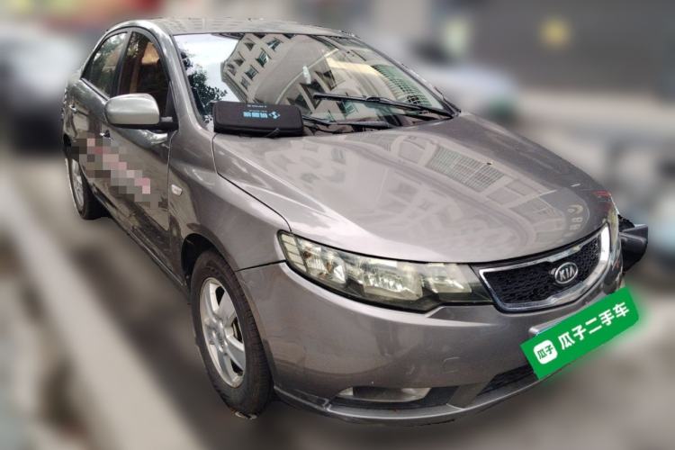Used Kia Forte 2011 1.6L MT GL Front Right 45 Deg