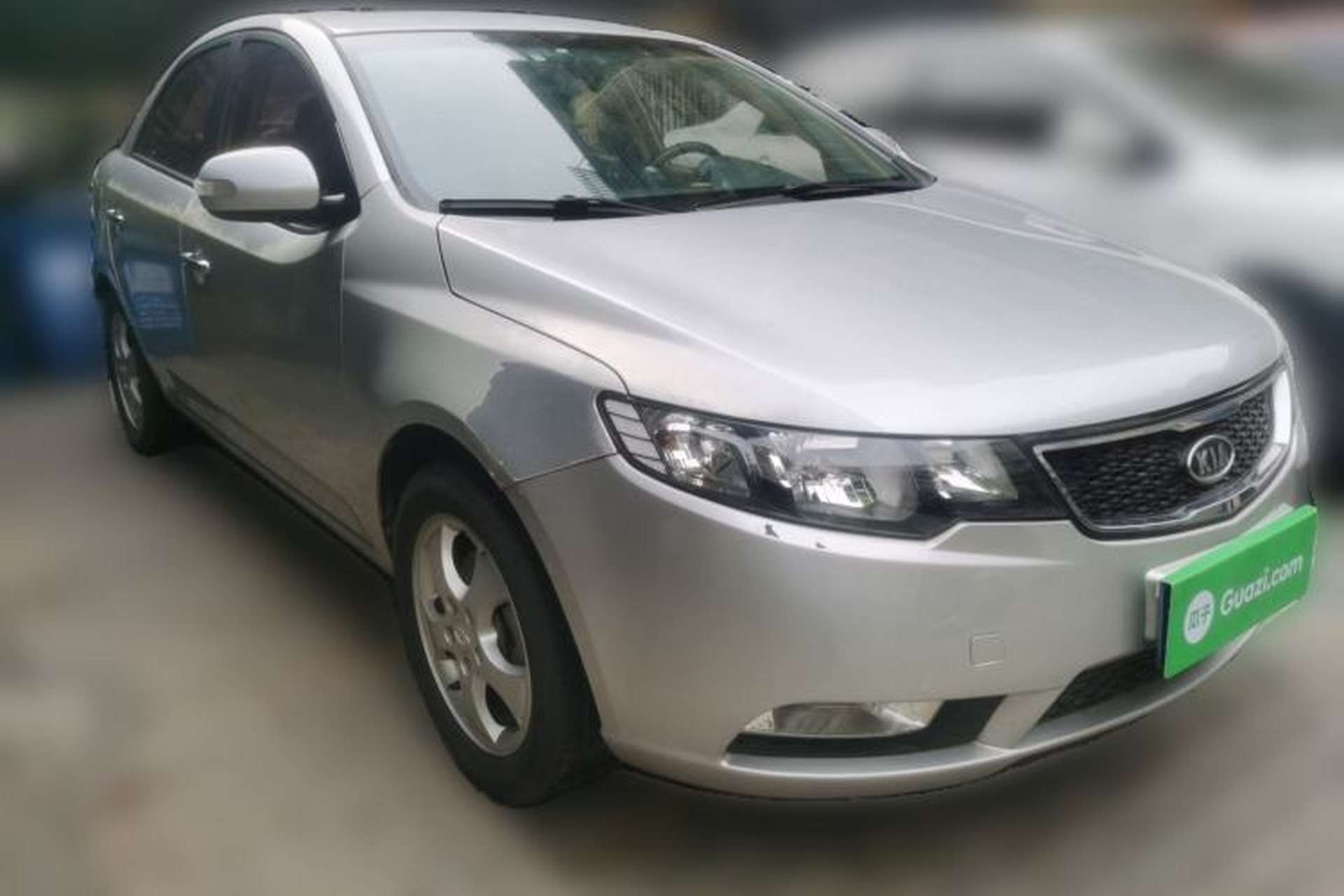 Used Kia Forte 2011 1.6L MT GLS Front Right 45 Deg