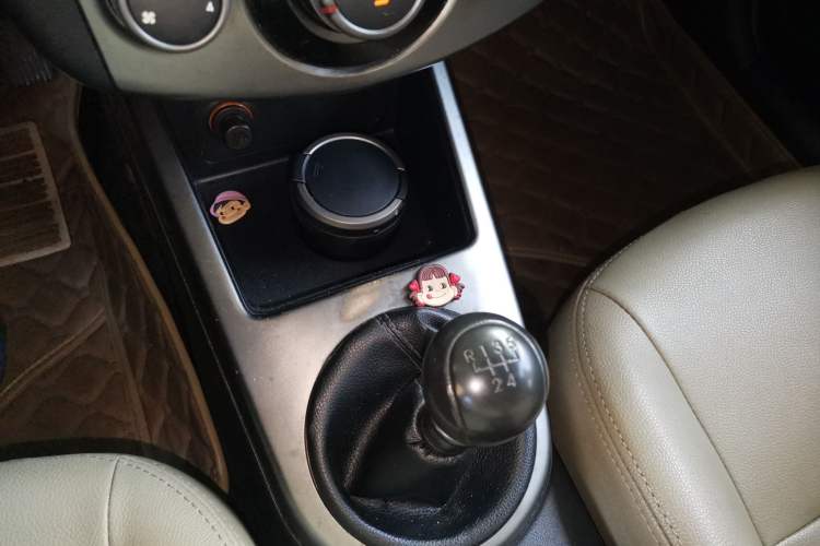 Used Kia Forte 2011 1.6L MT GL Gear Lever