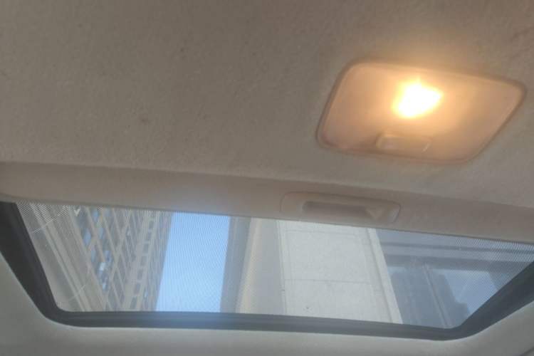 Used Kia Forte 2011 1.6L AT Premium Headliner