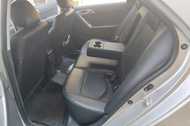 Used Kia Forte 2011 1.6L MT GLS Left Rear Seat