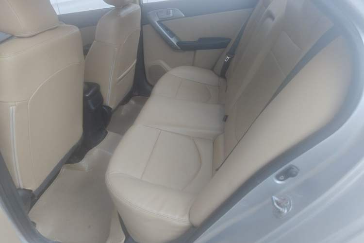 Used Kia Forte 2011 1.6L AT Premium Left Rear Seat