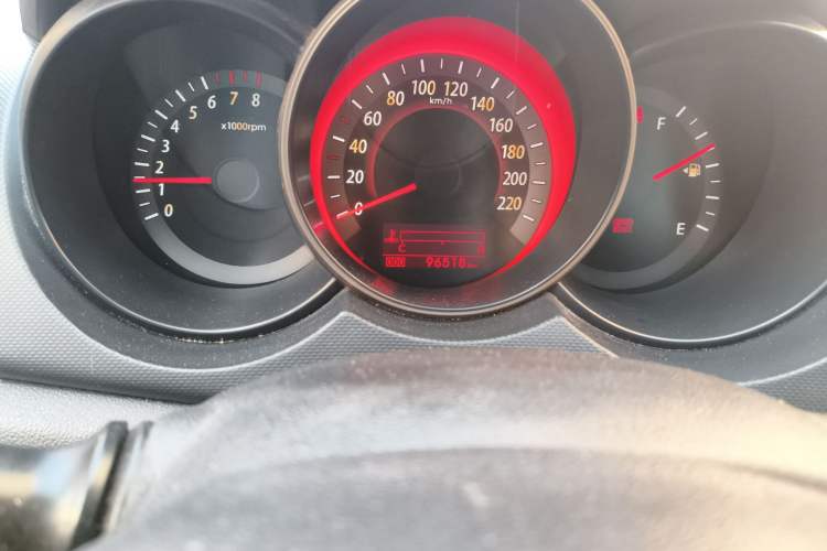 Used Kia Forte 2011 1.6L MT GLS Odometer Close Up