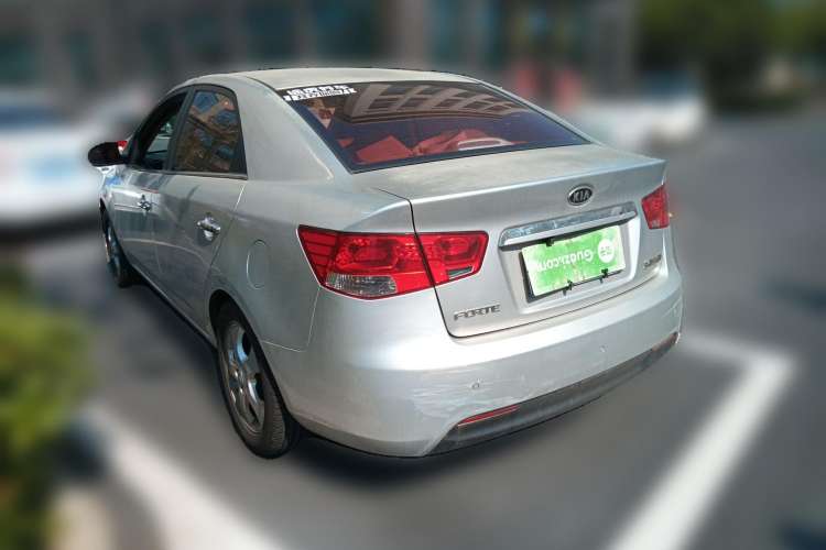 Used Kia Forte 2011 1.6L MT GLS Rear Left 45 Deg