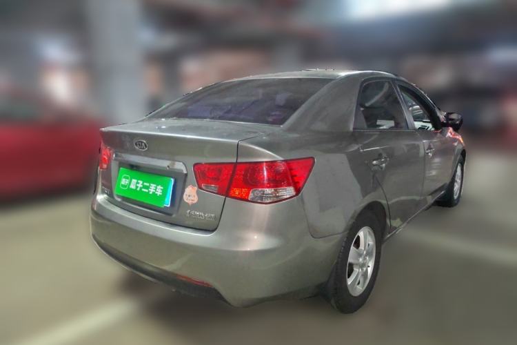 Used Kia Forte 2011 1.6L AT GL Rear Right 45 Deg