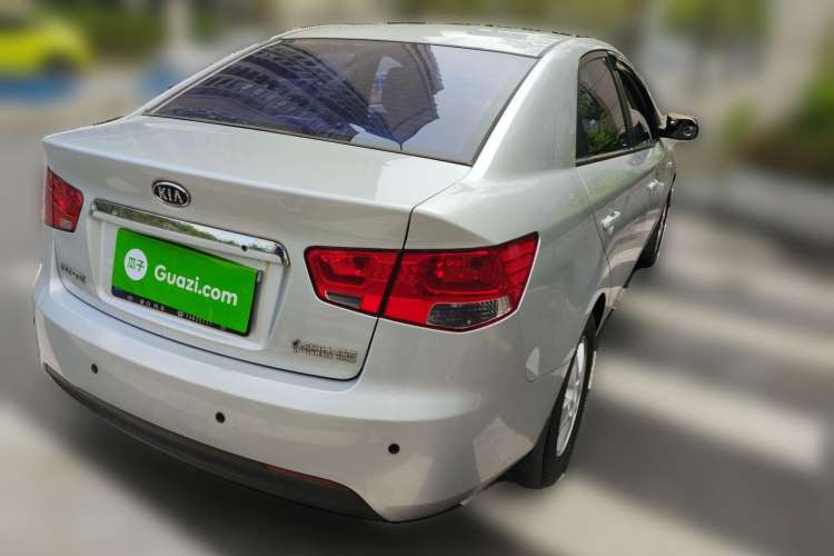 Used Kia Forte 2011 1.6L MT GL Rear Right 45 Deg