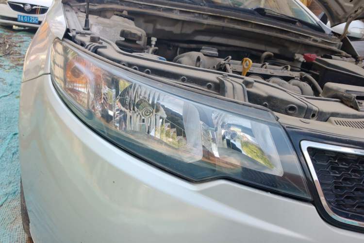 Used Kia Forte 2011 1.6L MT GLS Right Front Headlight