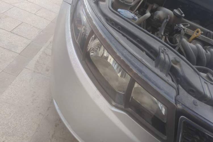 Used Kia Forte 2011 1.6L AT Premium Right Front Headlight