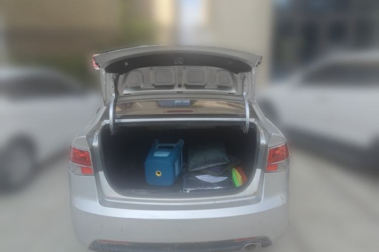 Used Kia Forte 2011 1.6L AT Premium Trunk