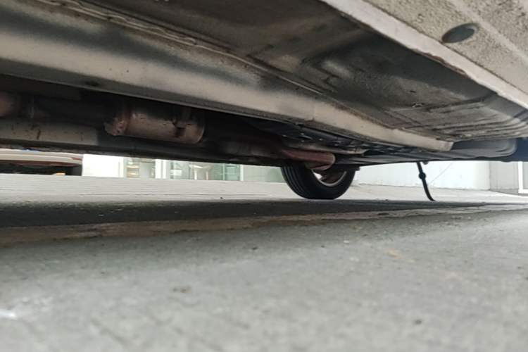 Used Kia Forte 2011 1.6L MT GLS Chassis Front Left