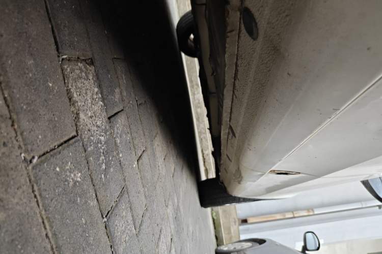 Used Kia Forte 2011 1.6L AT Premium Chassis Rear Right