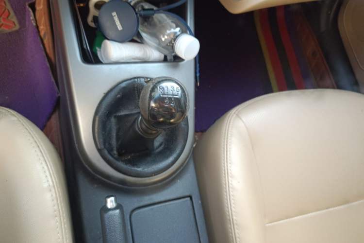 Used Kia Forte 2011 1.6L MT GLS Gear Lever