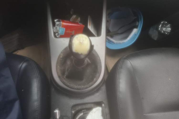Used Kia Forte 2011 1.6L MT GLS Gear Lever
