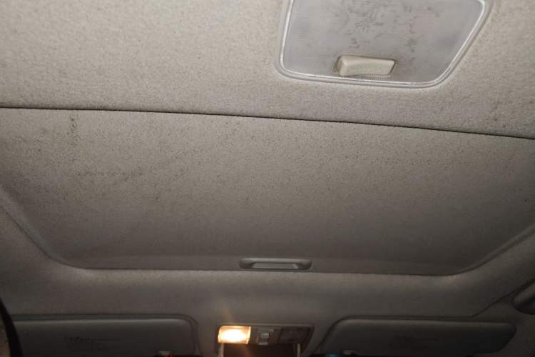 Used Kia Forte 2011 1.6L AT Premium Headliner
