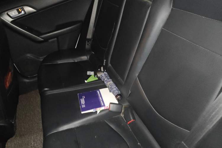 Used Kia Forte 2011 1.6L AT Premium Left Rear Seat