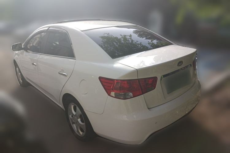Used Kia Forte 2011 1.6L MT GLS Rear Left 45 Deg