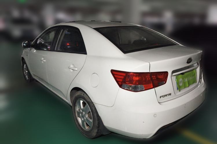 Used Kia Forte 2011 1.6L AT GL Rear Left 45 Deg