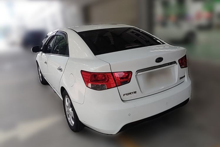 Used Kia Forte 2011 1.6L MT GLS Rear Left 45 Deg