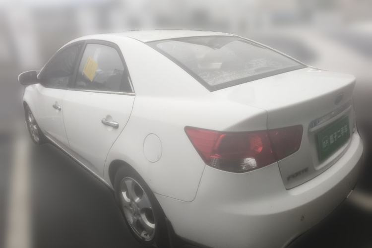Used Kia Forte 2011 1.6L MT GLS Rear Left 45 Deg