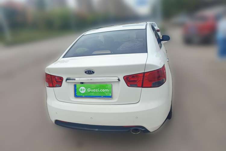 Used Kia Forte 2011 1.6L AT Premium Rear