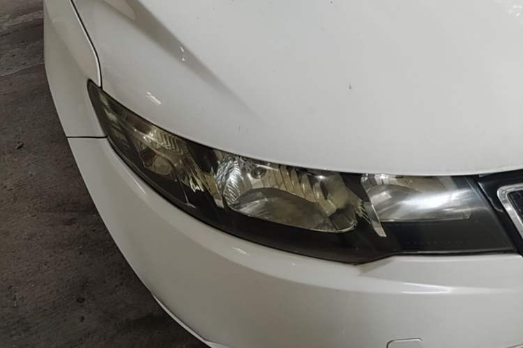Used Kia Forte 2011 1.6L MT GLS Right Front Headlight