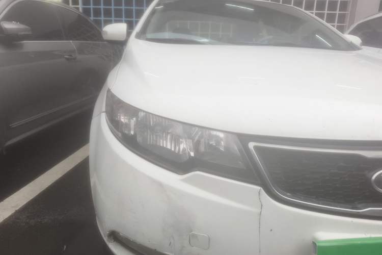 Used Kia Forte 2011 1.6L MT GLS Right Front Headlight