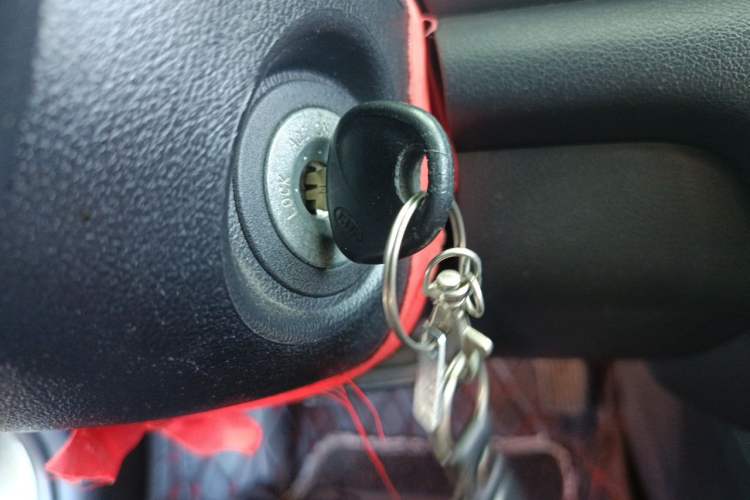 Used Kia Forte 2011 1.6L MT GL Vehicle Key