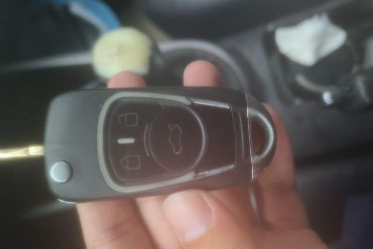 Used Kia Forte 2011 1.6L MT GLS Vehicle Key