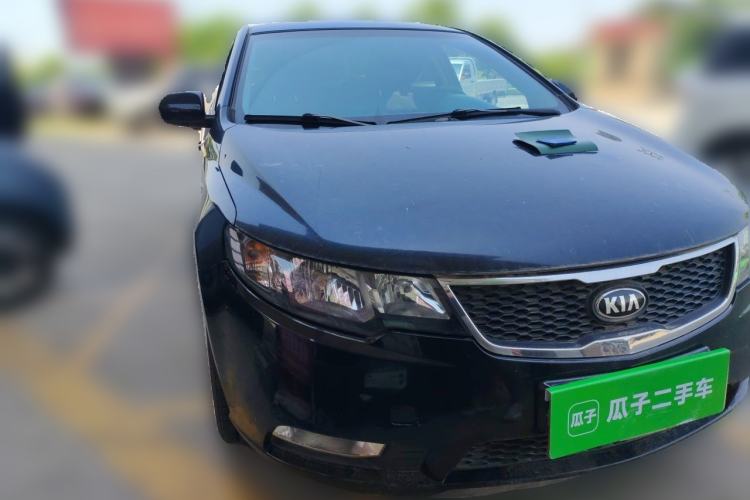 Used Kia Forte 2012 1.6L MT GL Commemorative Edition Front Right 45 Deg