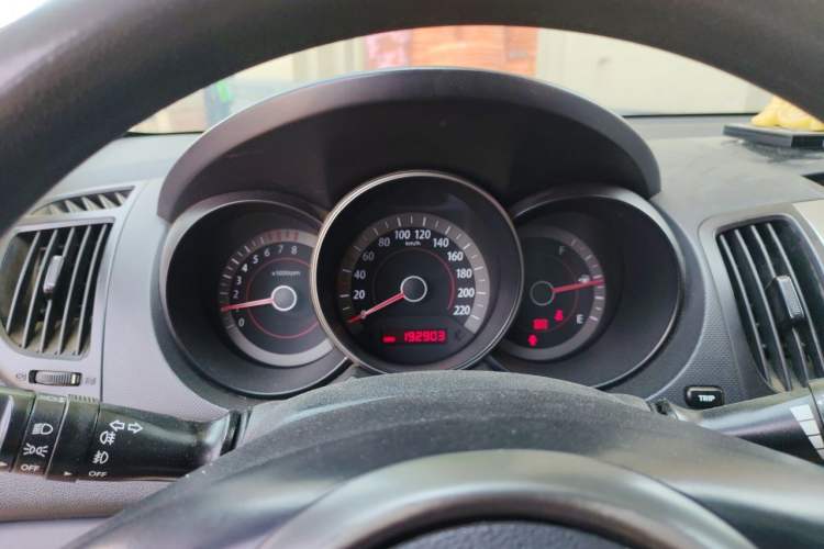 Used Kia Forte 2012 1.6L MT GL Commemorative Edition Instrument Cluster