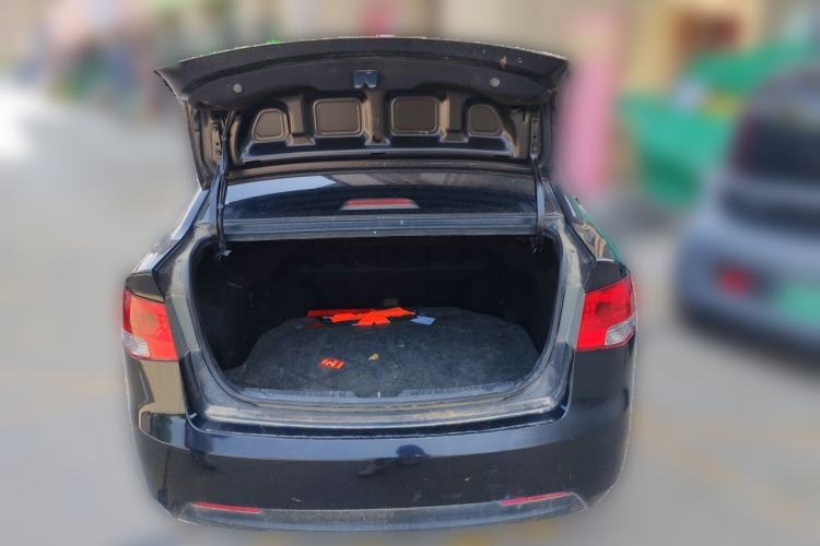 Used Kia Forte 2012 1.6L MT GL Commemorative Edition Trunk