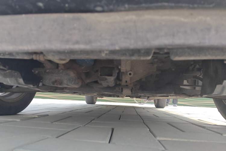Used Kia Forte 2012 1.6L MT GL Commemorative Edition Chassis Front