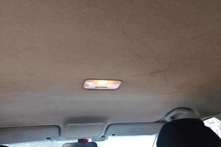 Used Kia Forte 2012 1.6L MT GL Commemorative Edition Headliner