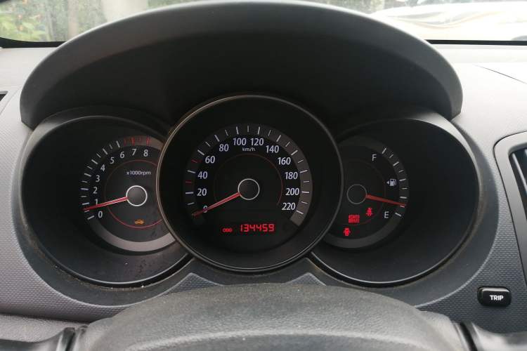 Used Kia Forte 2012 1.6L MT GL Commemorative Edition Instrument Cluster