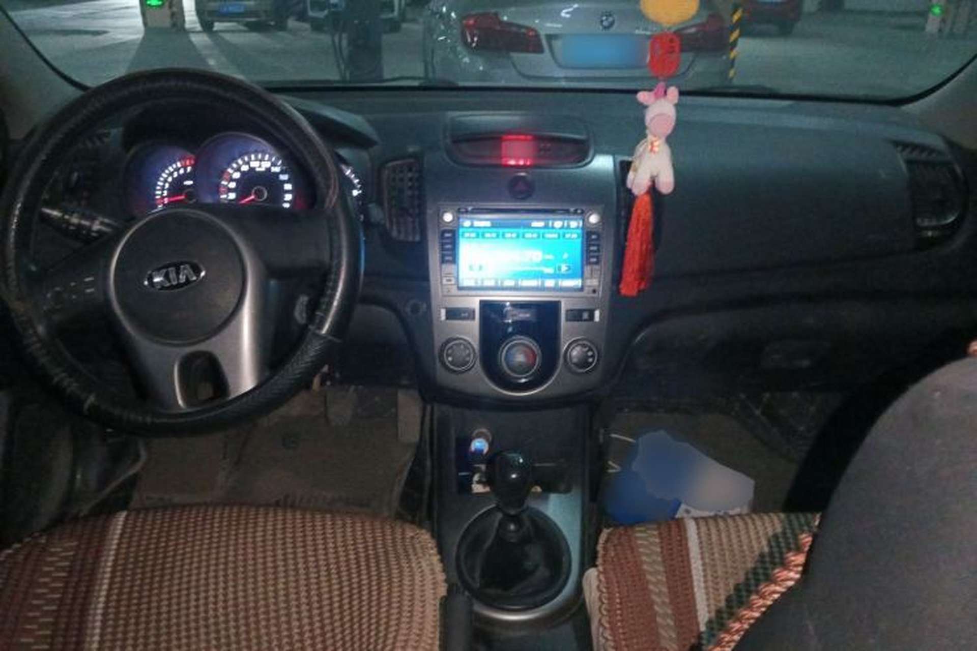 Used Kia Forte 2012 1.6L MT GL Commemorative Edition Center Console