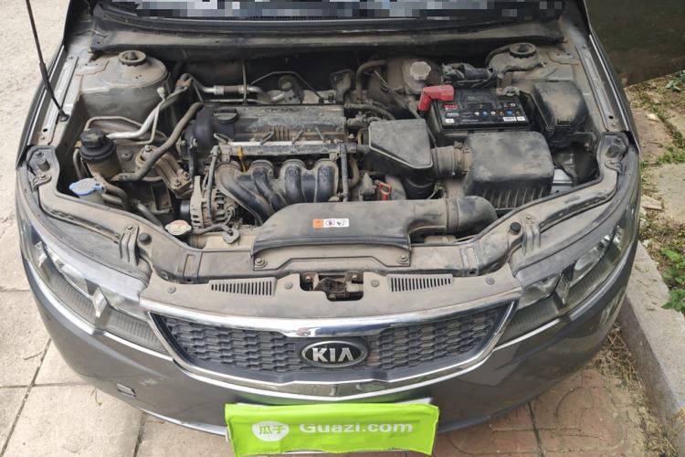 Used Kia Forte 2012 1.6L AT GL Commemorative Edition Engine Bay