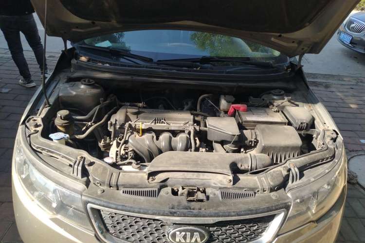 Used Kia Forte 2012 1.6L MT GLS Commemorative Edition Engine Bay