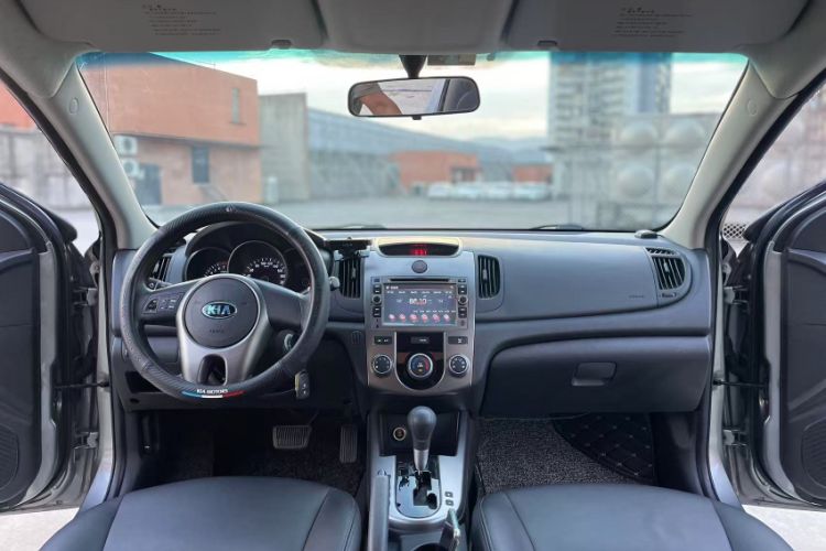 Used Kia Forte 2012 1.6L AT GL Commemorative Edition Interior 1