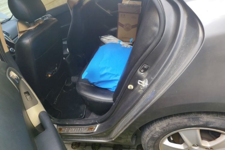 Used Kia Forte 2012 1.6L MT GL Commemorative Edition Left Rear Seat