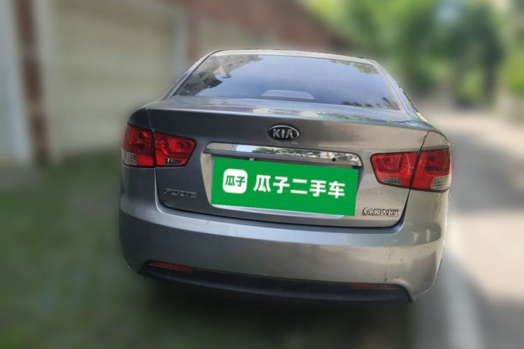 Used Kia Forte 2012 1.6L MT GL Commemorative Edition Rear